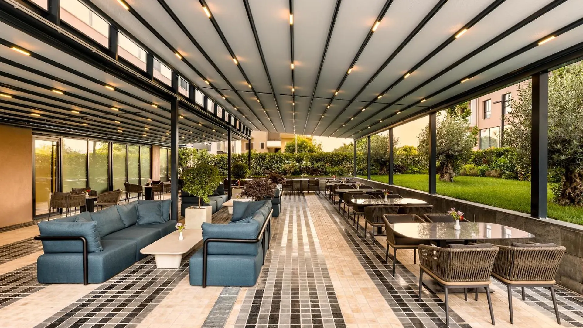 Mercure Tirana