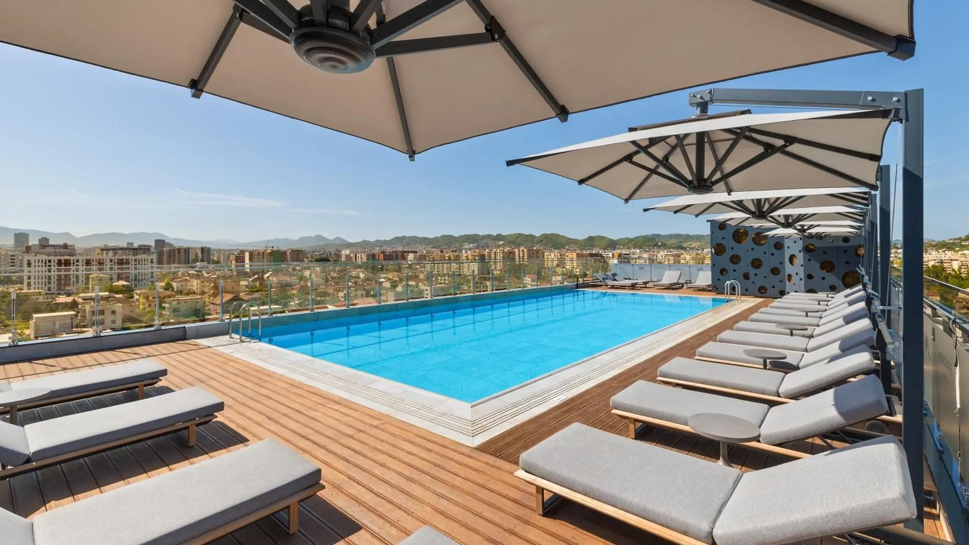 Szálloda Mercure Tirana